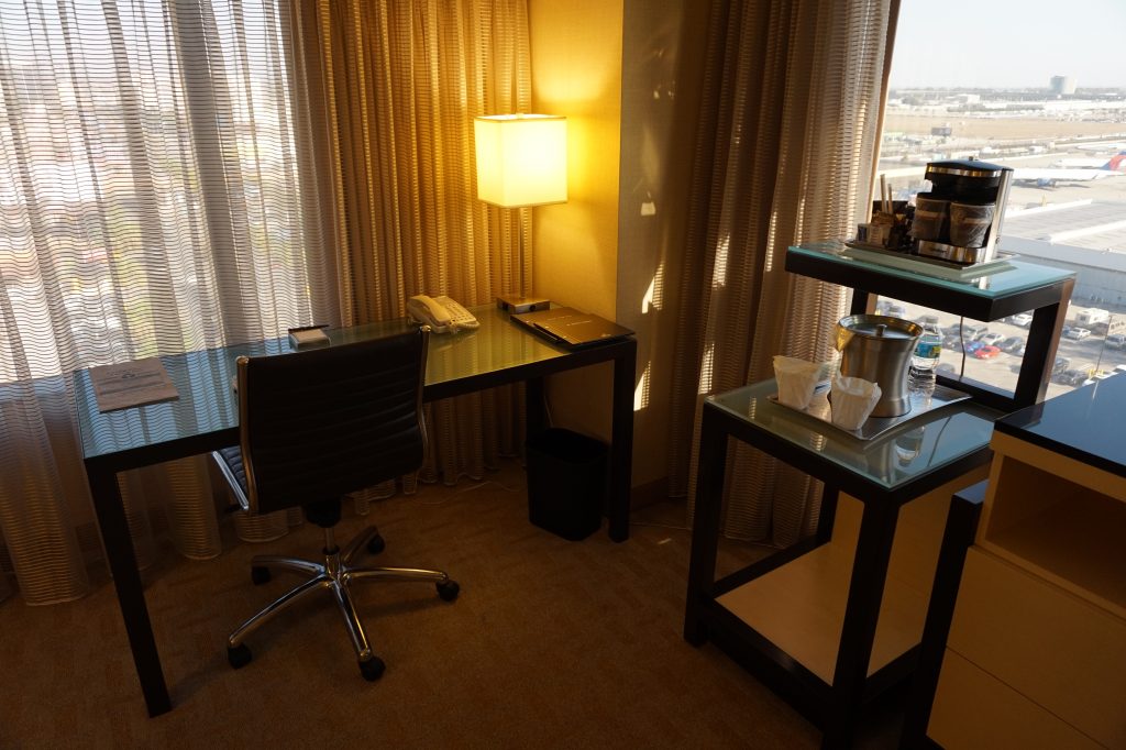 Hilton LAX Desk