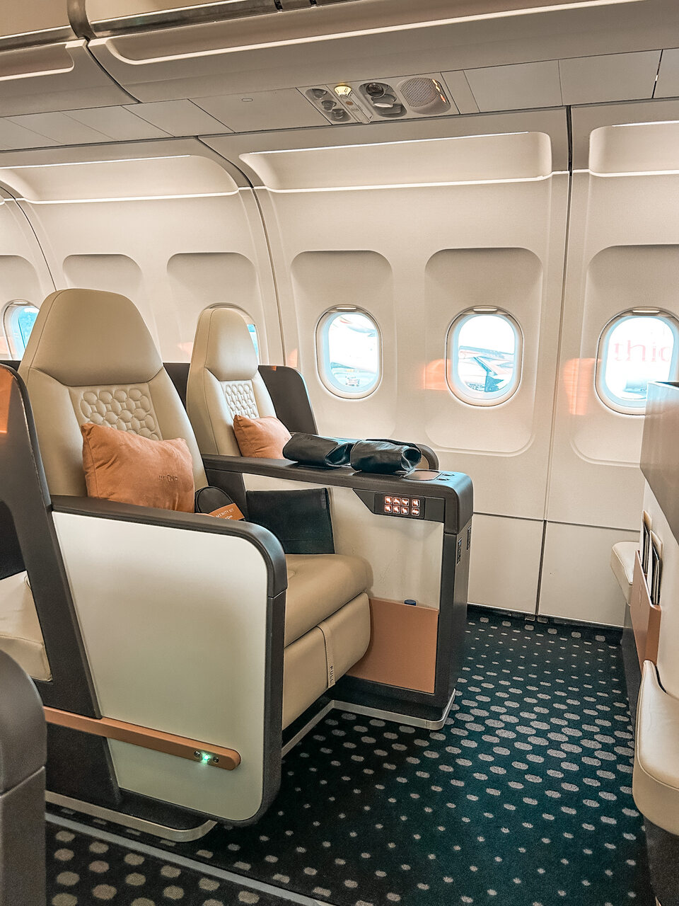 Beond Business Class Review